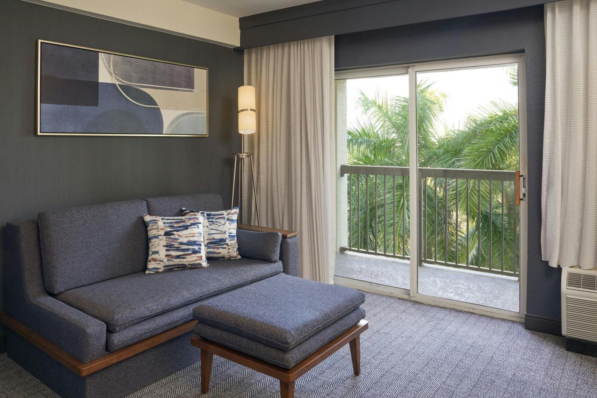 Courtyard By Marriott Fort Lauderdale Weston Dış mekan fotoğraf